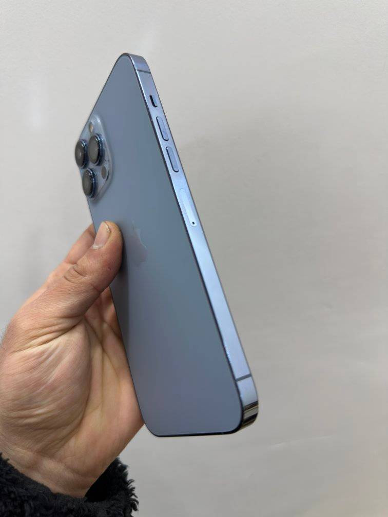 ايفون 13 برو ماكس لون البحري المميز ذاكره 128 فقط مبدل بطارية نسبتها 100% و مبدل شاشة نوعية OLED فول سلاسة والوانها حلوة 3 خيارات 

سعره 500 الف ( فقط بيع )

للتواصل عل هذا رقمي *********** وبي واتساب 
مكاني موصل وعندي توصيل لكل العراق
