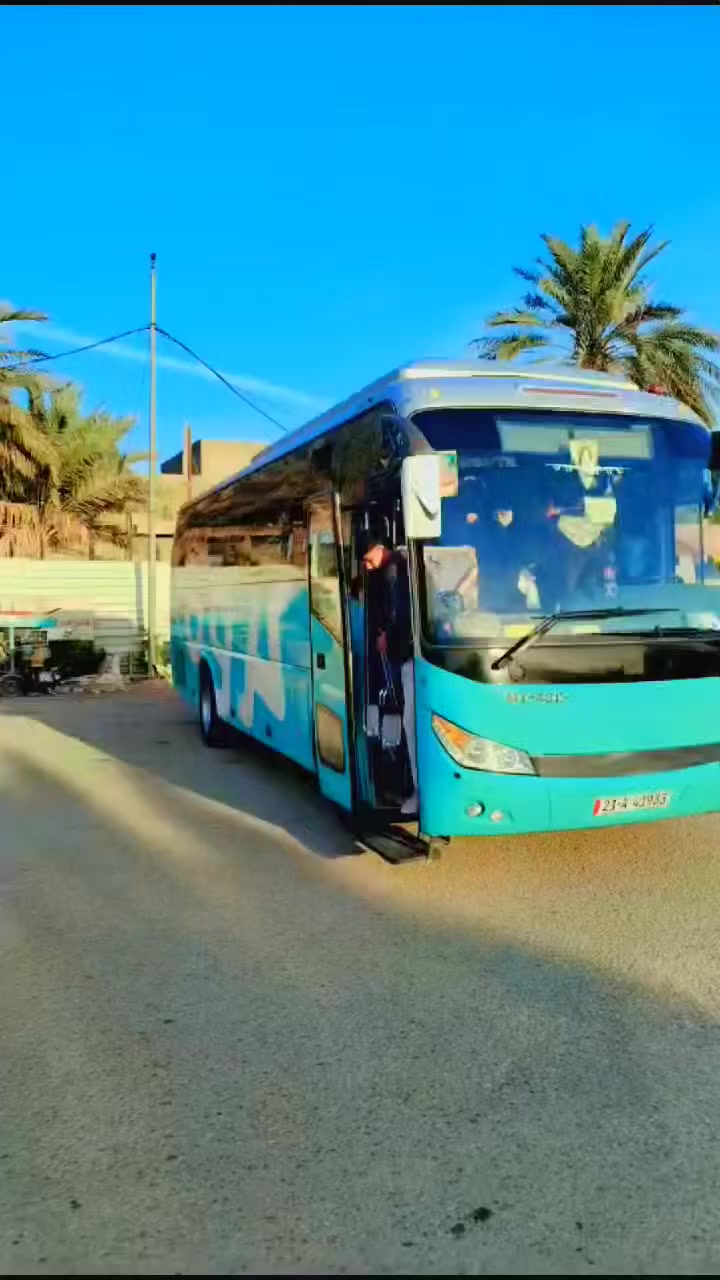 سلام عليكم باص هايكر لل بيع سياره كامله عله اخر حبايه مكينه صدر شاشات كشن سايق هو 40 نفر 270 مكان السياره مشروع المسيب *********** تحويل سنويه تضليل
