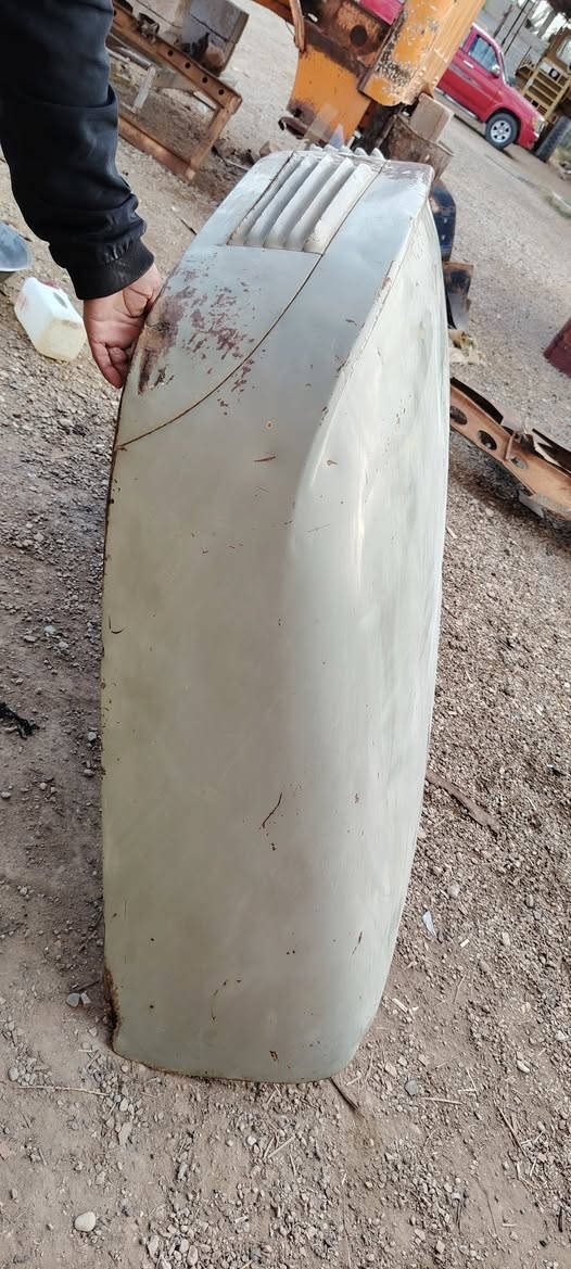 بنيد اقجم الماني بلادي شرط ولا قطره صبغ مال ٨١ شفه بلاديه مكاني حديثه اتصل على *********** او ***********
