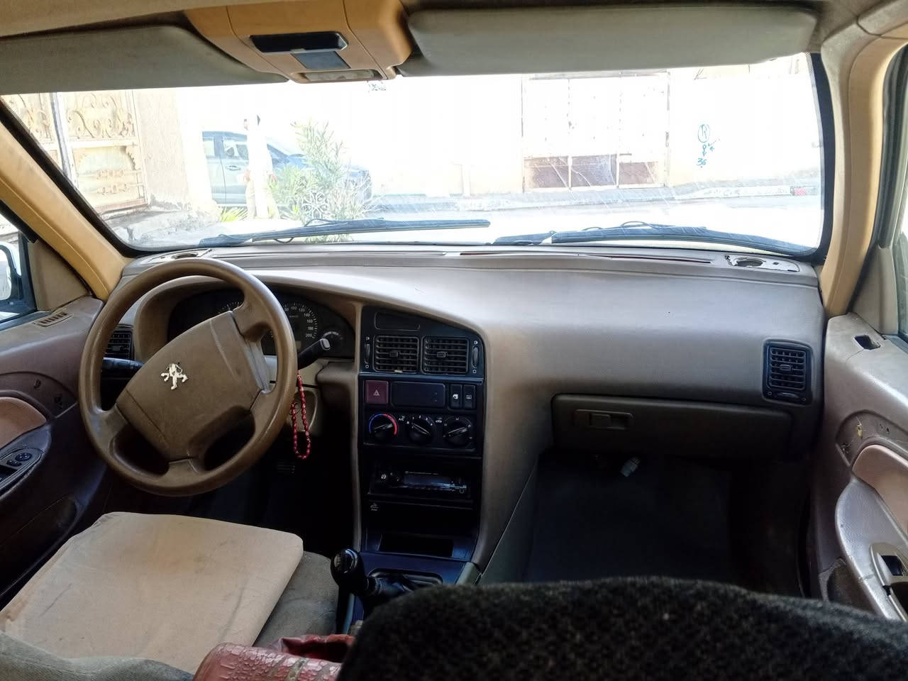 سلام عليكم سياره بيجو 405على بلاد مكينه وكير شراط تبريد شغل تدفه شغله حداديه حلوه كهربيّة كله شغله تيرات 50بلميه مكفوه من ضربه وصبغ وضع  اشريكه سنويهه منتهيه  تحويل مباشر العنوان البصره الزبير  السعره 30وبيه مجال رسلني على فيس ودلل


**إذا كنت صاحب هذا الإعلان وتريد حذفه لأي سبب، رجاءا أرسل رسالة إلى الدعم الفني**