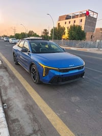 كي فور ٢٠٢٥   ماشي ٢٠٠٠ميل فقط  جيتي لاين مكينه ٢٠٠٠ المرغوب  مواصفات ...