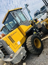 شفل للبيع (بيع مستعجل) حجم 918 موديل 2013 مشتغل شي بسيط بعده منفيس  تر...