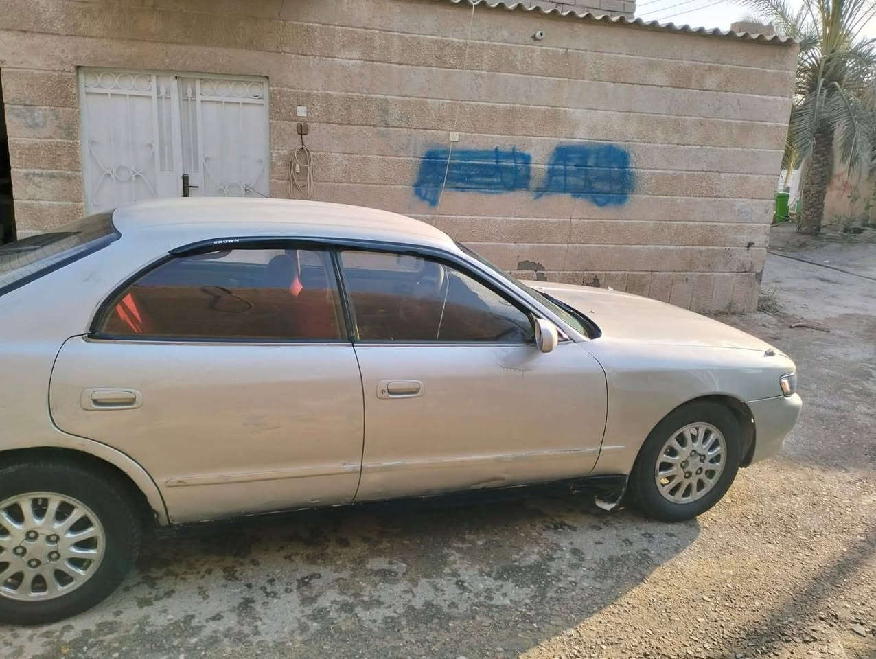 سلام عليكم شيزر للبيع سياره بيه كصة بجم فقط مكفوله من كصه ثانيه كشر شوف عين سنويه ساقط عندي وكاله عامه من راعيه مكاني بصره قضاء المدينه بني منصور ابو غريب وبخدمة شراي سعرها 33 وبيه مجال***********
