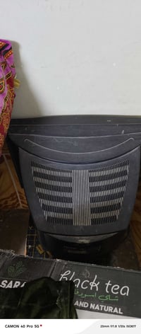 للبيع تلفزيون الاستفسار على هاي رقم الهاتف ومع  واتساب 07503677695