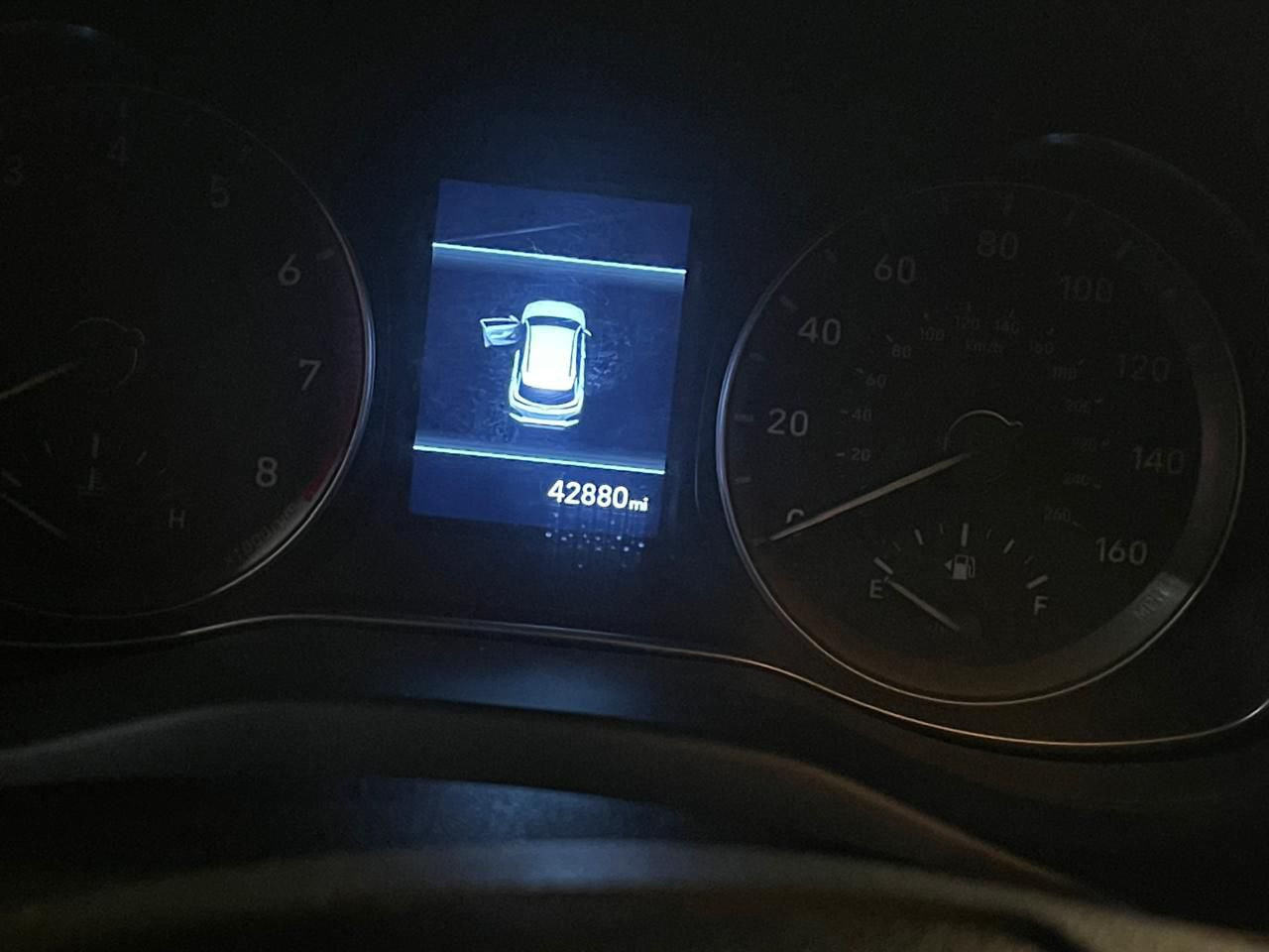 كونا 2020 وارد امريكي
حادث بنيد ودعاميه بدون دواخل ايرباك طاك دركه 

موصفات المعرفه عاديه شاشا كامرا ويل كروم مود درايف 

رادار امامي مانع انحدار تحديد مسار لد 

محرك 2000 دوش بدون ادوانز 

ماشيه 53

سياره جاهزه ومابيه اي نقص 

رقم اربيل بسم شركه تحويل او وكاله 

سعر 128 قفل وماكو هيج سعر 

مكان سياره بغداد
***********
