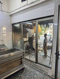 جام خانه المنيوم تركي ثقيل قبل شهر شادها  الارتفاع 240  العرض 315 كامل...