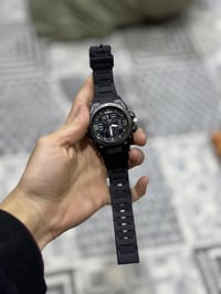 ساعة • توصيل