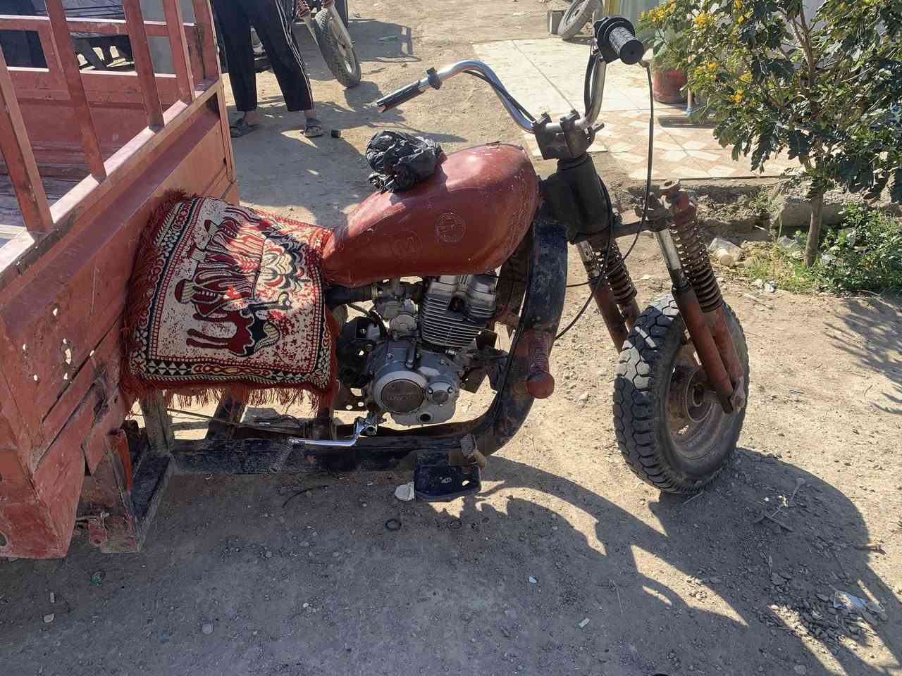 ستوته للبيع مديل 2009محرك خير من الله اصوليه رقم اسود سنويه السعر 650 وبيها مجال حك الجيه مكاني نعمانيه تقاطع سيد مالك (***********)
