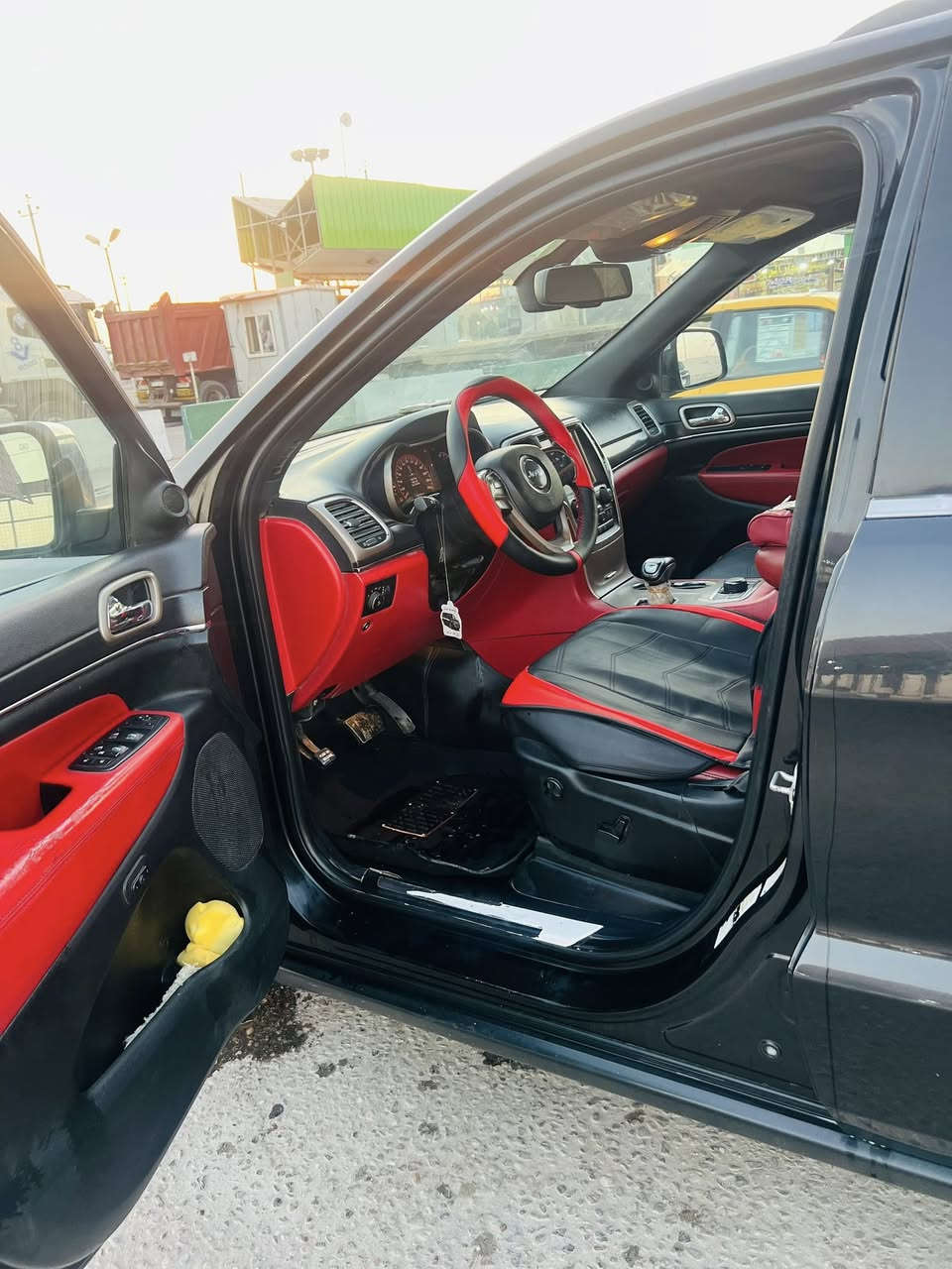 السلام عليكم جيب لاريدو 2015 كير محرك خير من الله بسمي حداده نص تبريد ثلج فتحه نص فول رقم ذي قار ***********السعر 150 بيها مجال
