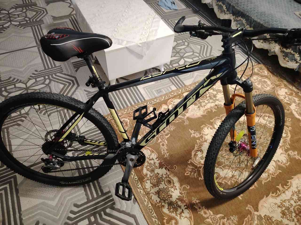 للبيع  300     ***********
