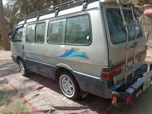 السلام عليكم كيا 93 ويل منغولي زنون كهربائيات كلها شغاله سنويه لل 27 دوشمه تنته كله جديده تخم تاير جديد السعر 48 وبيه مجال  ‏‪***********‬‏
***********
