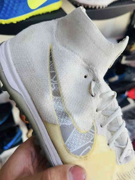 باله أصلي فول نضافه تجدونه في تجهيزات العميد الرياضيه العنوان كربلاء حي العامل المنطقة الرابعه تقاطع شارع المركز مجاور صيدلية القدس رقم الهاتف ***********
خدمة توصيل كافه محافظات العراق الاستفسار خاص

السعر 35 مع التوصيل 

قياس 43
