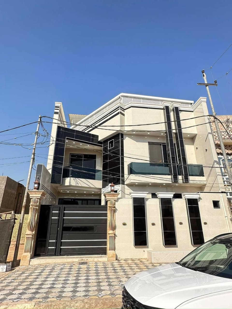 🧿اللهم صلِ علىٰ محمد وآل محمد 🧿 
🏡دار للبيع ٢٠٠م حي السلام شارع ٢٠ بناء فول VIP يحتوي الدار ٤غرف نوم   معرفه السعر الاستفسار على ارقام مكتب مكتب ايادالاسدي عنوان المكتب🇮🇶 النجف الاشرف حي السلام شارع المكاتب او شارع ابو دجاج مدخل الشارع من جه حي الجامعه قرب مفاتيح دبي 🔑عندك عقار للبيع دار قطعه مراسله مكتب اياد الاسدي 📝***********/***********☎️
 
🔑الطابق الاول  غرفه نوم صاله مطبخ استقبال صحيات 
🗝الطابق الثاني٣غرف نوم نظام غرف اسويت وصاله صحيات 
ملاحظه اشراف كادر هندسي مختص  في مجال بناء VIP 🏗🗝🔑💵سعر الاتصال على الارقام مكتب
