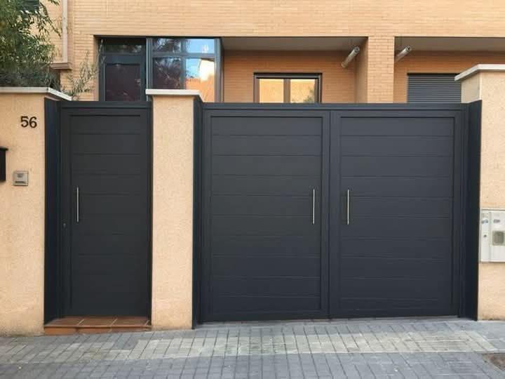 تفصال جميع أنواع البواب و شابيك البيوت 
ب أسعار مناسبة جدا 
يوجد ايضاً نظام اقساط


**إذا كنت صاحب هذا الإعلان وتريد حذفه لأي سبب، رجاءا أرسل رسالة إلى الدعم الفني**