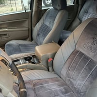 جيب كراند شيروكي محرك ٣٧٠٠كير مكفولات تبريد ثلج ❄️ منضومه جديده صدر كل...