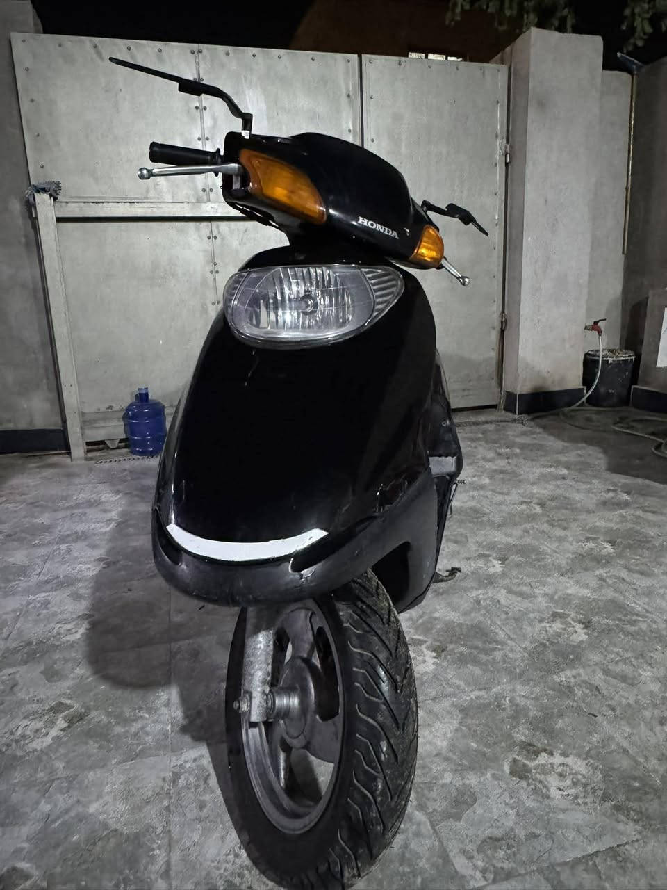 سلام عليكم دراجة رمبه سبيسي ياباني نكرى سلف + هندر دراجة مكفولة من ناحيت نضافة مكاني كوت السعر800 وبيهة مجال
***********
‏‪
