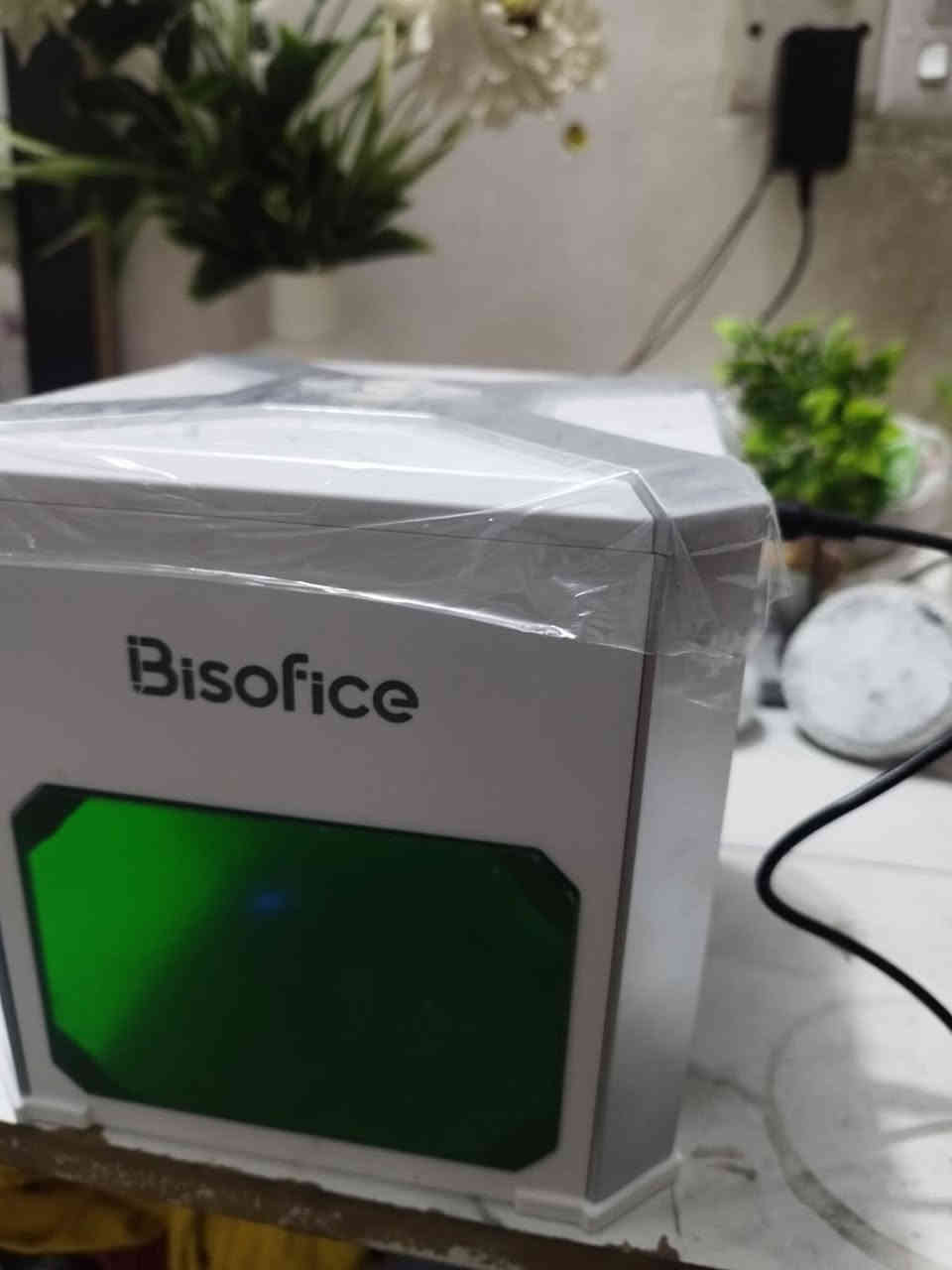 يا الله جبتلكم مشروع بسيط ومراح يكلفك هواي طابعه ليزريه تطبع وتنقش وتوشم ع جزادين مثلا او محافض رجاليه رسوم ارقام كلشي تنقش او ع بعض المعادن الخفيفه او الاكرلك او الزجاج او الخشب تكدر تبدي بيهه مشروعك وسعرهه كلش مناسب ب 130 الف  مكاني ابو غريب  ***********  ***********
