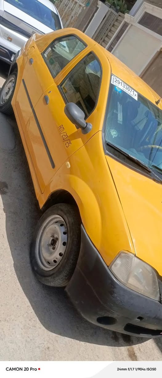 السلام عليكم رينو ٢٠٠٩ مكينه مكفوله سياره جاهزه العنوان شعب *********** السعر ٣٢  وبيها مجال تحويل ثاني يوم
