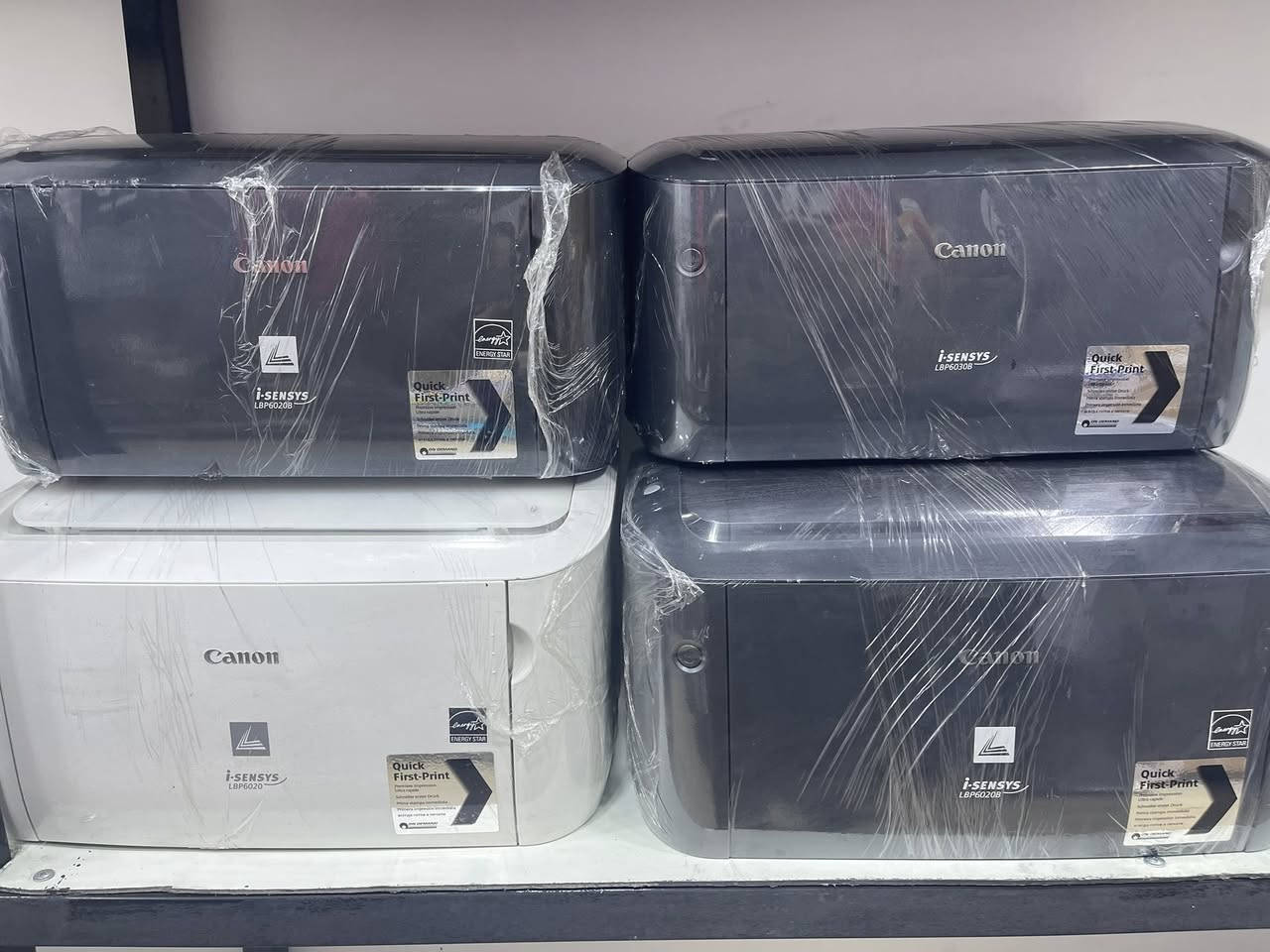 سلام عليكم
متوفر مجموعة طابيعات واستنساخ 
كل وحدة مظبوط بشرط ظمات ٣ شهر
نسبة نظافة ١٠٠٪؜
توصيل مجانا لكل محافظات
***********
