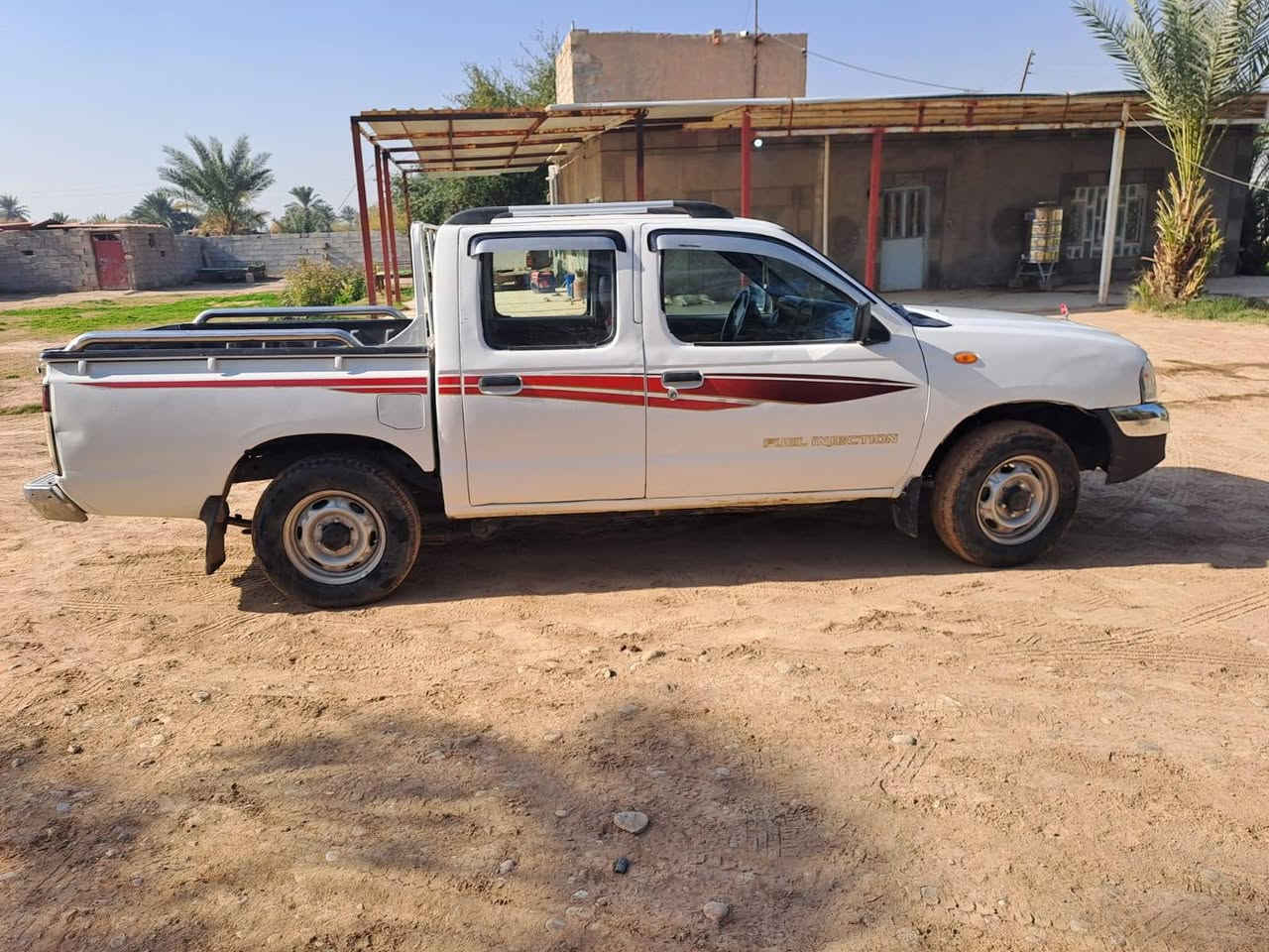 للبيع نيسان موديل ٢٠٠٧ رقم وسنويه مجددة بغداد بسمي جاهزه من كلشي ***********
