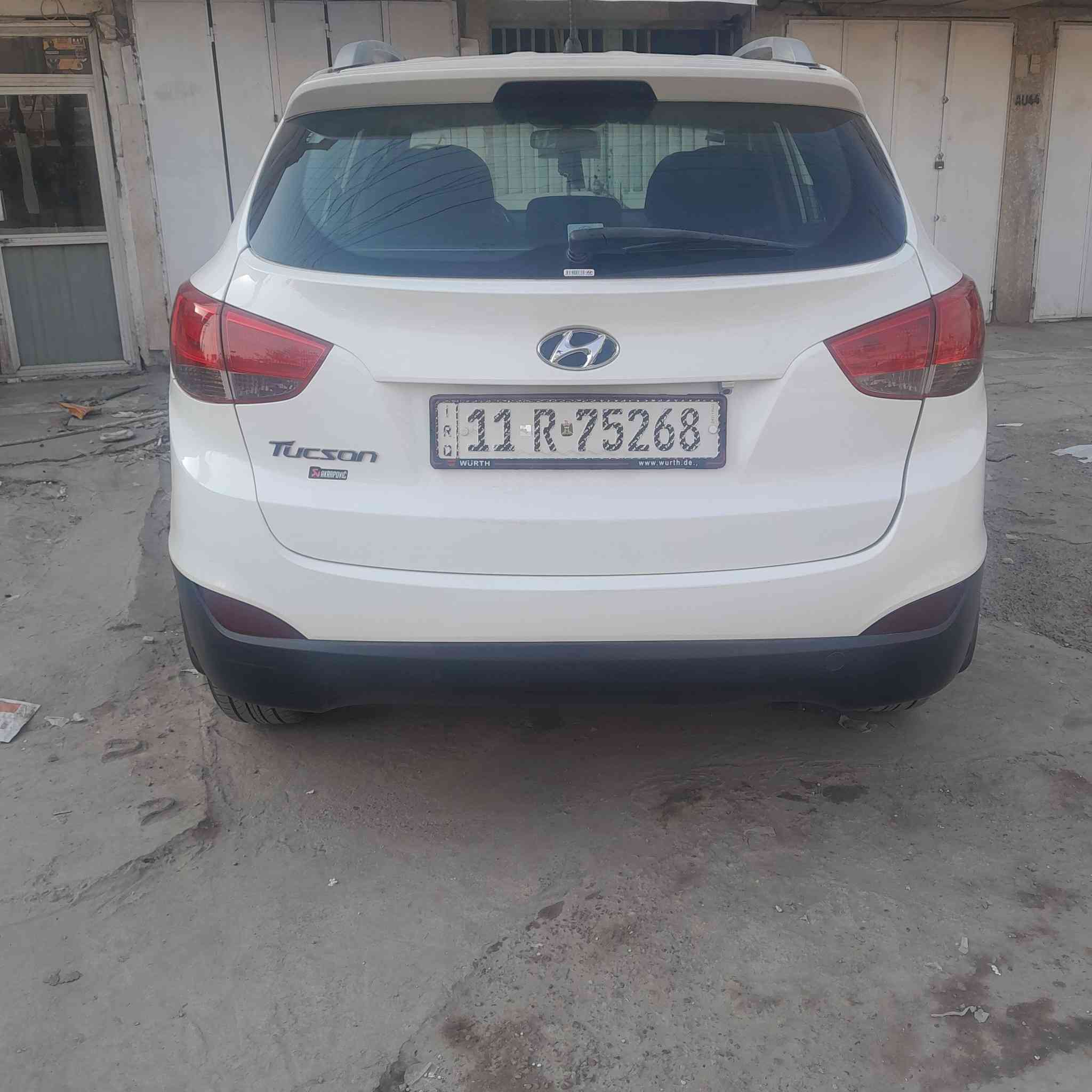 السلام عليكم لبيع توكسان موديل 2015 خليجي محرك 2000 دوش على الشركه تبريد قطعتين ويل اكروم المرغوب تخم تاير باتري جديد السبير مانازل تحكم استيرن شاشه كبيرة كامرة دوارة ماشيه 170 حقيقي بيه صبغ بين الباب والجاملغ شي بسيط السعر 151وبيه مجال حك الجيه مكان السيارة البياع الشرطه الخامسة واسف على الإطالة هذا رقمي ***********
