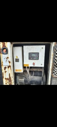 للبيع مولدة دايو دوزان 180 كي في سيت بلادي مشتعله شي قليل 07706855239