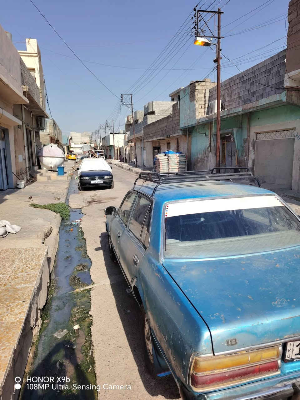 السلام عليكم اكرونا ياباني موديل 80 شرط التحويل بيها كربون بنزين السعر 22 وبيها مجال 
الرقم ***********
