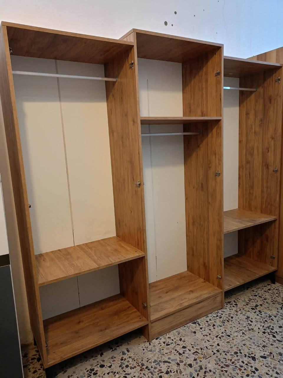 غرفة تركي 🇹🇷 مستخدام
5قطع  ✨✨
نضافه 90 💯
نضام ابواب 💖
السعر450 قفل 🔐 💖💸
مع شد🪛 ونقل 🚚  مجاني  داخل بغداد  محافظات بكروه


**إذا كنت صاحب هذا الإعلان وتريد حذفه لأي سبب، رجاءا أرسل رسالة إلى الدعم الفني**