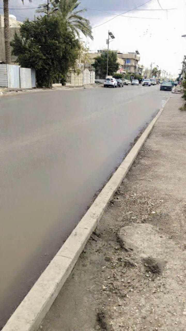 @إشارة من رخصة المسؤول 100متر فالغزالية شارع المشجرجر
قرب مرطبات قطايف  على شارع تجاري  البيع على المتر التواصل ***********
