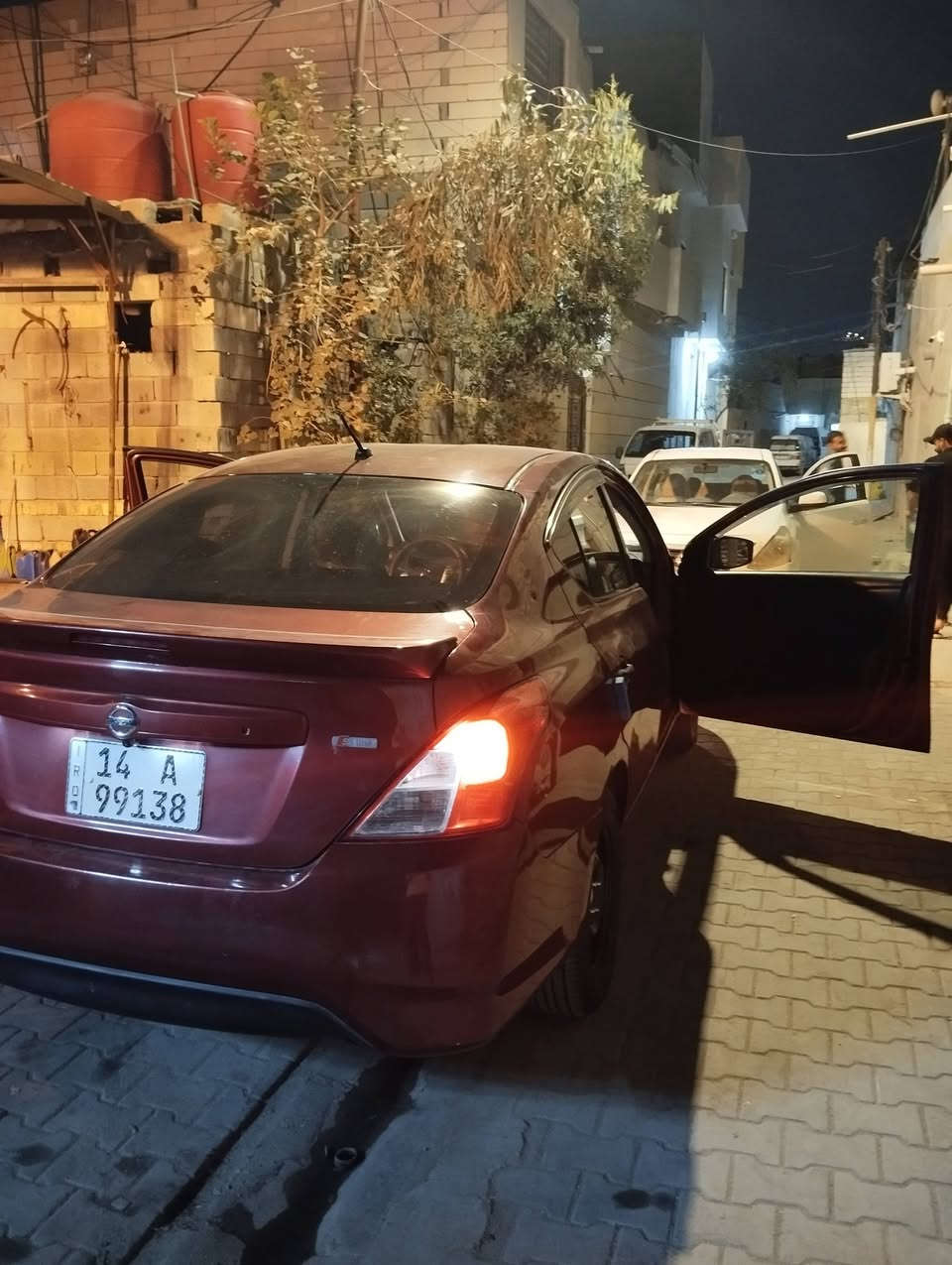 السلام عليكم نيسان فيرسا 2017
رقم بصرة بأسمي 
السيارة بيها مكانات صبغ 
كير محرك خير من الله 
العنوان البصرة مركز 
السعر 85 ويها مجال 
للأستفسار *********** واتساب
