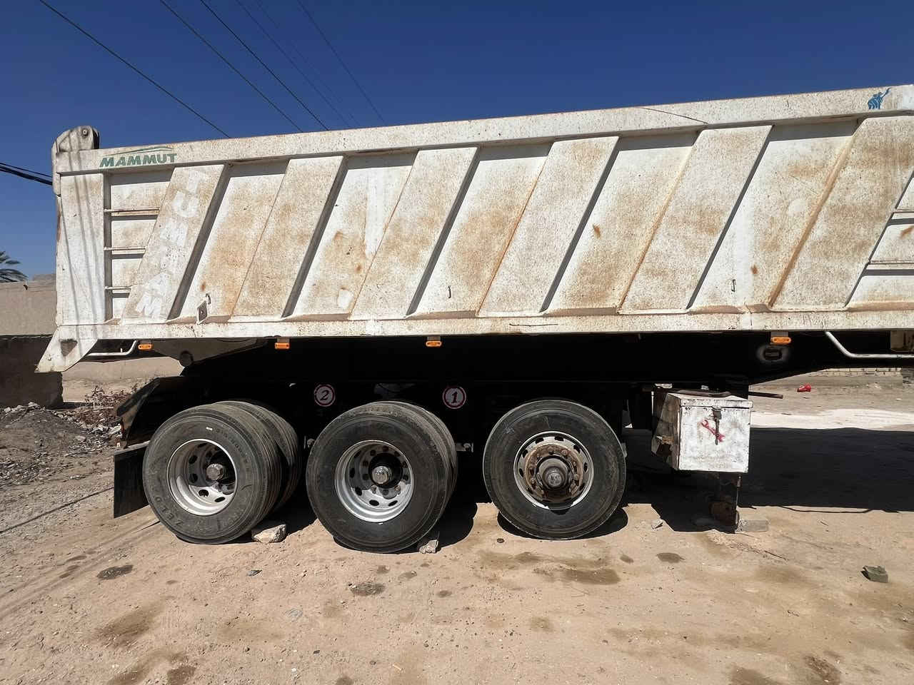 السلام عليكم ورحمة الله وبركاته عربانه البيع شاصي 16دناكير 14واحد16 تخم تاير ما مشتغل ولا درب تخم ويل جديد ما بيه خياس جديده 
***********
***********مكان بابل كفل سعر 165بيه مجال قليل
