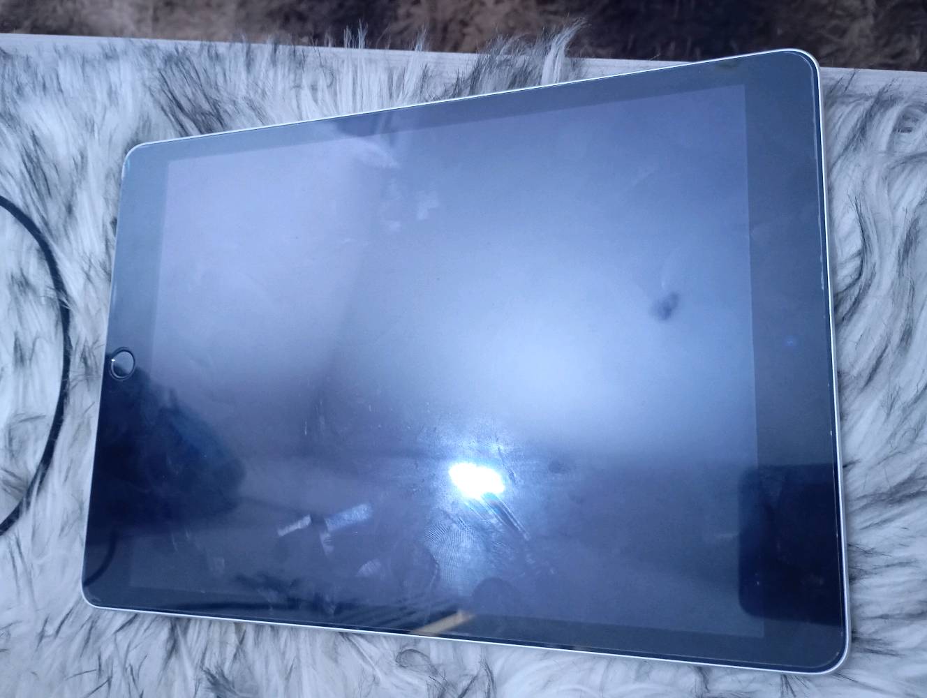 ايباد 9 ذاكره 256
نضافه فول ملحقاته وياه شاحنه وكارتون
العنوان كربلاء الابراهيميه