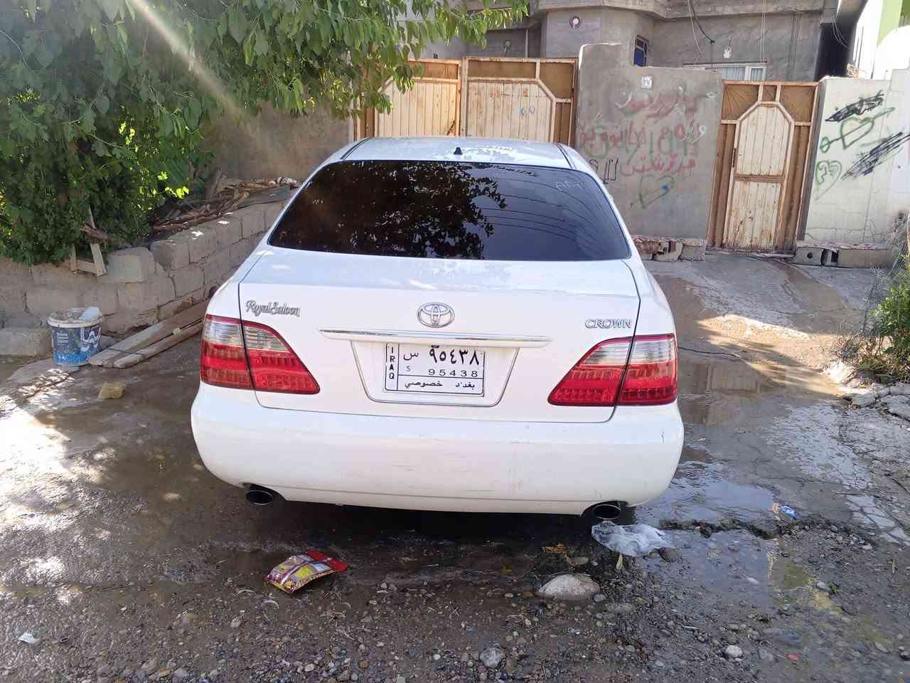 شاهینە ڕۆیاڵ 2006‌بەمانگ بەبێتە 2007 مەکینە 182 ی گێڕ گەورە بەسمە ڕەساسی 60 هەزار km  حەقیقی ڕۆشتوە ،لایت ناوچەی کوێر،شاشەو کامێرا ،لایت زینۆن ،سوکان ڤۆلیۆم ڕادار و کامێرای پیش ،ABS  ڕادار دوو دوگمەی ناو زەرد ،تەبریدی بەستراوە وەکو بەفر ساردە  ،چوار تایەی یابانی لۆک لۆک لەژێرێتی ،سوکان کارەبایی ،مەجموعی سوکان لێکزز ،دوو کوشین دەبڵ کارەبایی ،ئاوێنە شەفت، 5 بەسمە ی حورکراو ،جامەکانی بەسمە بەرز ونزم ئەکات ،ئەشیای کامل ناو سندوقی تیادایە ، چرکەی تیانیە مەکینە و گێڕ و سەقف و قرچ و دەعم و لێدراو هەموی بەشەرتە،چرکەی تیابوو 100 دۆلار ببڕە،بێ بۆیاخ نرخی 50 گەڵا و مەعامەلە لەکەلارم***********
