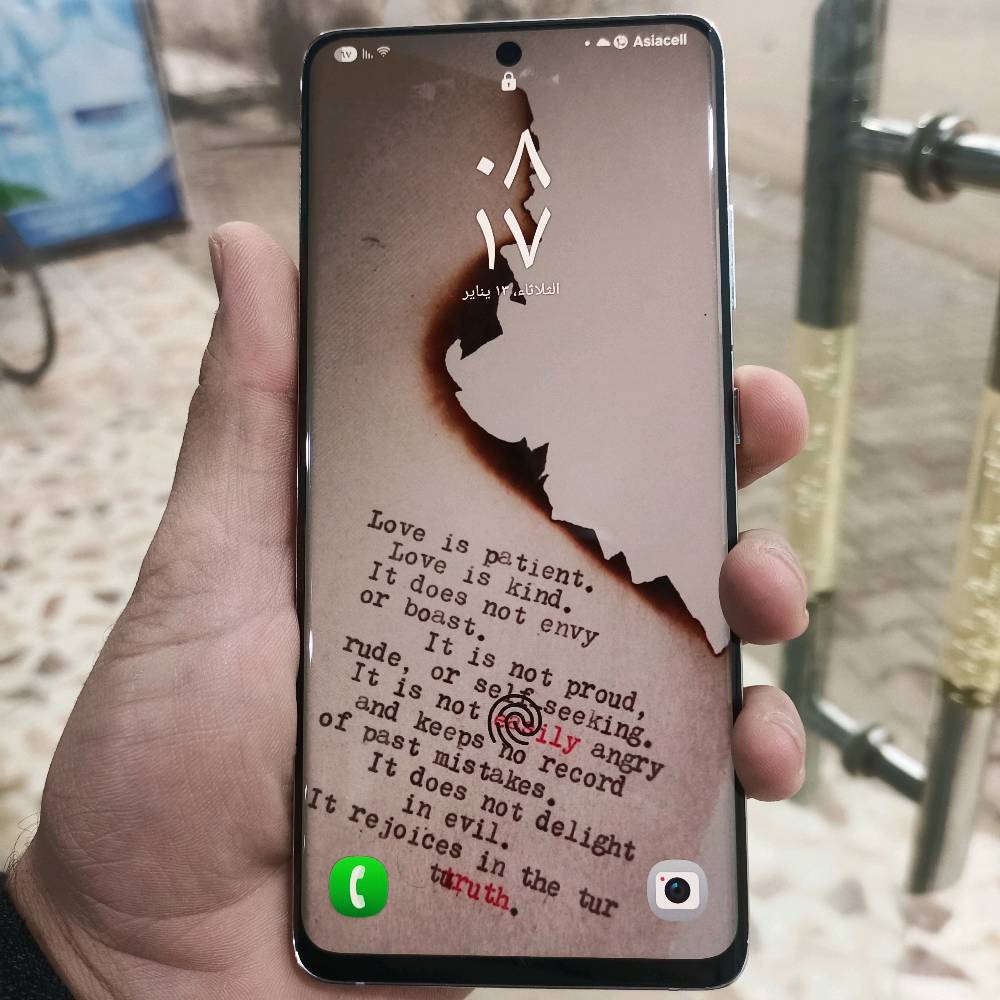 الترا  21sاوربي جديد بالباكيت مع شاحنة وسماعة ذاكرة 128 نظافة 100/100 دبل سيم كارت 