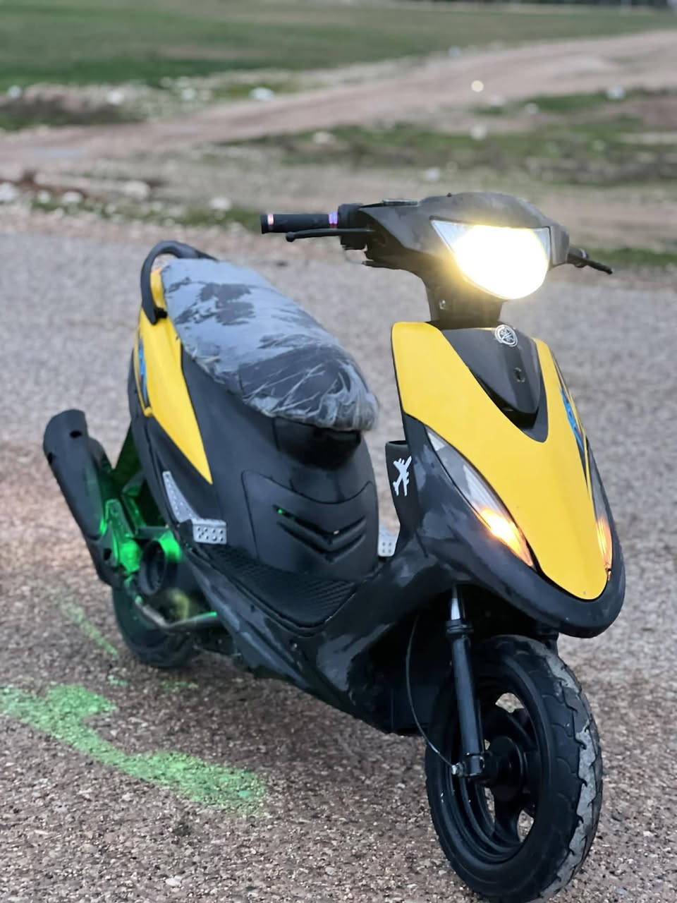 سلام عليكم ورحمة الله وبركاته ماكس عدله لبيع بوشه 55سلف هندردبلات أمامي خلفي شغله بريك أمامي خلفي كلجات رياضي مكان ديالى خانقين مكينه خرشه السعر 525 وبيها مجال بيع مستعجل رقم الهاتف ***********
