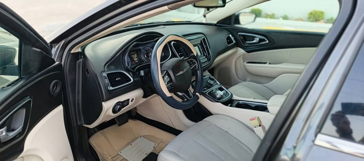 بيع او مراوس
كرايسلر سي ٢٠٠ موديل ١٦ محرك ٢٤٠٠ رقم اربيل شرط الوكالة والتحويل صبغ قطعتين ضرر امريكا وقطعتين ونص تطويز جمالية بدون دواخل مكينة وكير شرط موصفات
بصمة 
فتح ذكي
كير ماوس
هندبريك بصمة
داخل لونين
تحكمات ستيرن
وبيها بعد موصفات وعليها غرامة ورقتين ونص تنزل من سعرها 
سعرها ١٠٠ وبيها مجال شراي خابر على هذا الرقم

***********
***********
