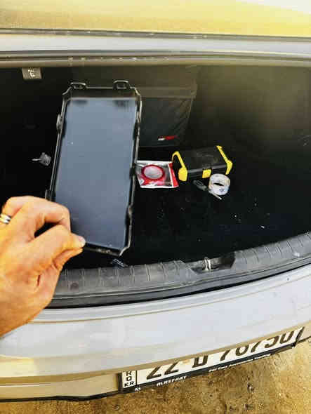 كفر رادار امامي كيا فايف اصلي ***********
