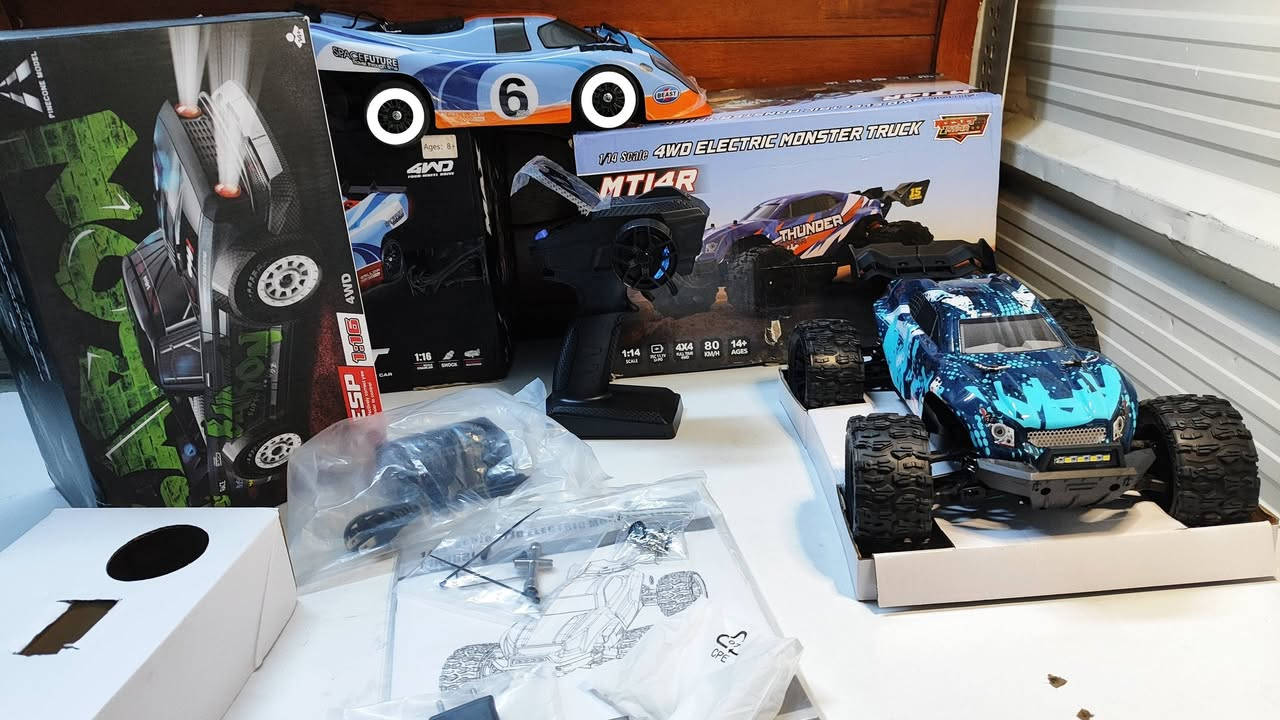 MT14R
شوف الفيديو وراح تعرف التفاصيل
شركة JSI شبيهة لل ZD حجم 1/14 
برشلس سرعة 95km حقيقي
السيارة جديدة ومتكاملة 
توصيل متوفر .


**إذا كنت صاحب هذا الإعلان وتريد حذفه لأي سبب، رجاءا أرسل رسالة إلى الدعم الفني**