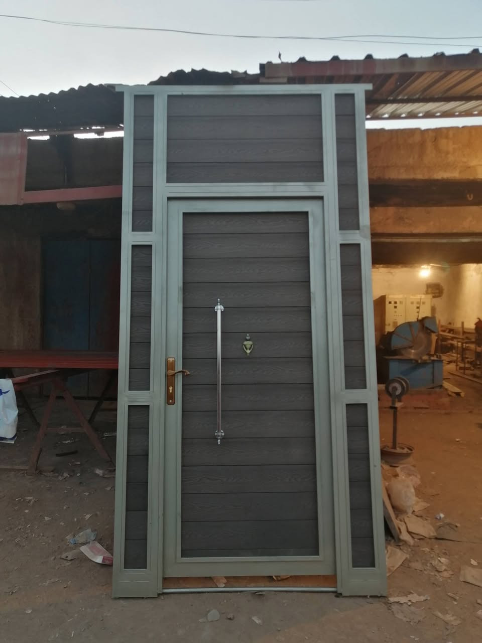 اختار النموذج اليعجبك وعوف الباقي علينة 🤝🏻⛓️‍💥
وخليك متميز وية حدادة عمار القيسي 🧍🏻‍♂️

 لعمل كافه اعمال الحداده ابواب ـ شبابيك ـ كتائب ـ ابواب خارجية -🔳🔨

 العنوان ـ  صلاح الدين /بيجي

 الاستفسار مراسله الصفحه او اتصل ع الرقم

 التالي ***********  

*********** واتساب حدادة عمار القيسي
