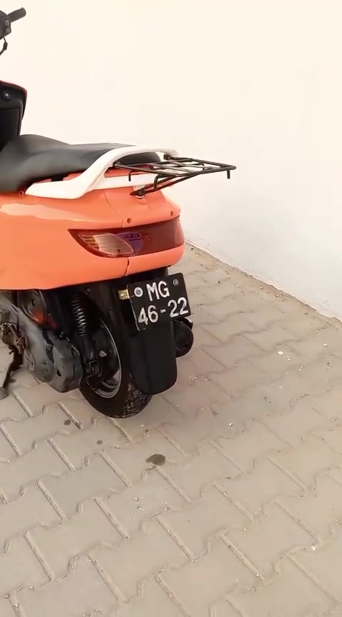 فراشة للبيع محرك حاوية ما ماشي مكانها مجمع الأميرات الأول ، السعر 600 قفل


**إذا كنت صاحب هذا الإعلان وتريد حذفه لأي سبب، رجاءا أرسل رسالة إلى الدعم الفني**