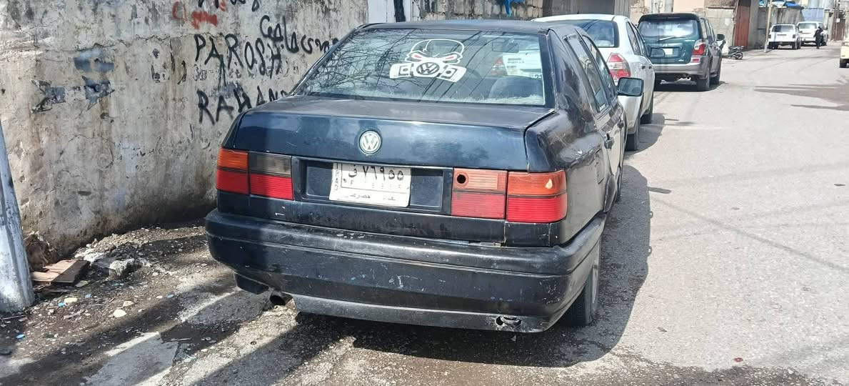 ڤۆڵکس وایگن ڤینتۆ
1993
گێڕ ومەکینە بێ عەیب چوار تایە وپاتری لۆک
ڕەقەم بەغدا سەنەوی وئەوەلیات
نرخەکەی 14 گەڵا ومعامەلە
***********
