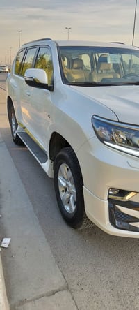 ابرادو للبيع موديل 2023 Txlمكفوله كفاله عامه ماشيه 9 الف فتحه ثلاجه رق...