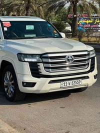 لاندكروزر 2022 GX.R توين تيربو وكالة ساس (SAS)   * محرك V6 توين تيربو ...