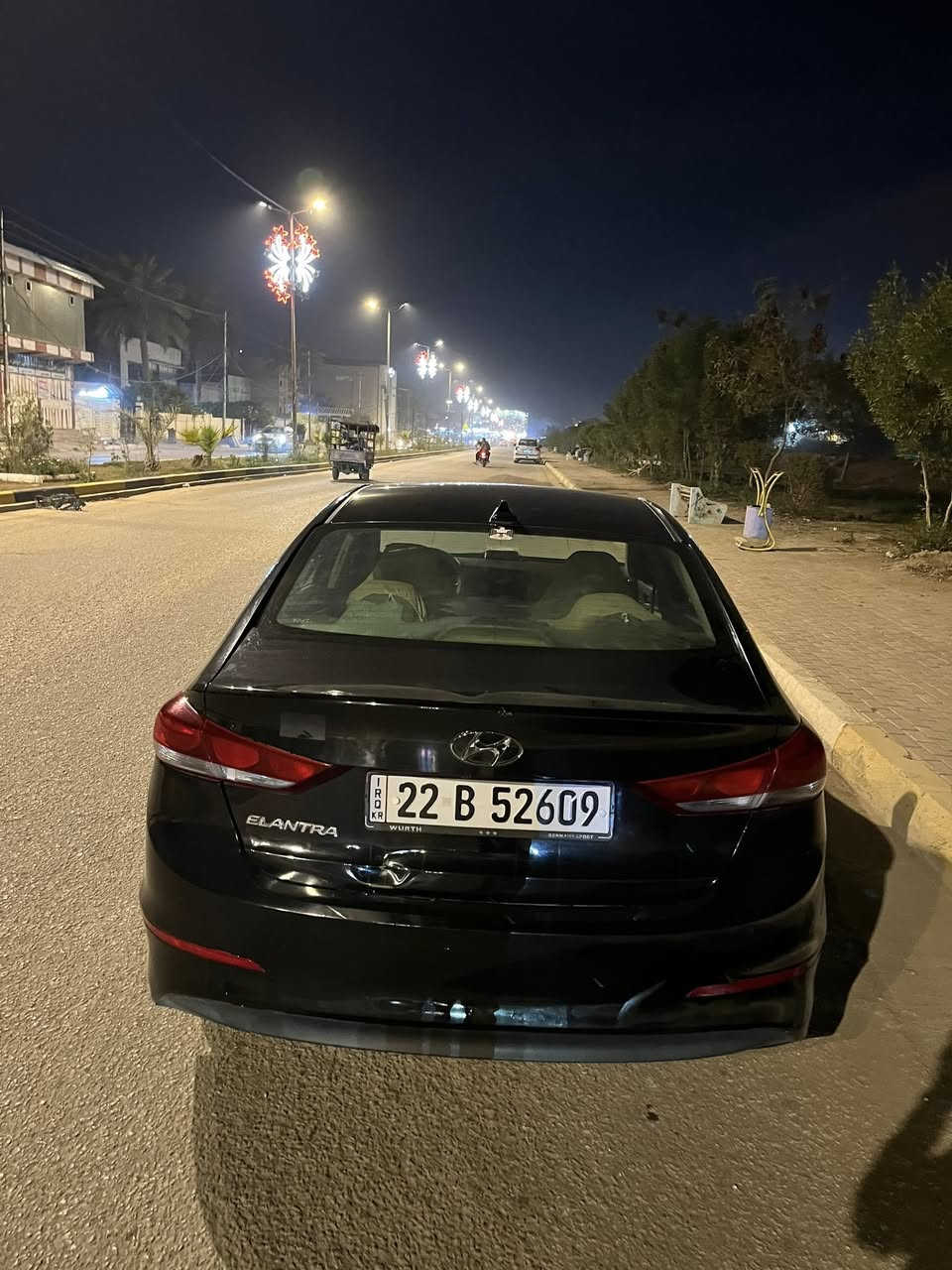 سلام عليكم النترا 2017رقم اربيل انكليزي تحويل وكاله مباشر السياره ليبل واحد كلها بيها بس صبغ الجاملغ  واشويه بخشم البنيد السياره جاهزه من كلشي كير مكينه تبريد خير من الله فول مواصفات عده الفتحه 
السعر 110وبيها مجال 
مكاني كربلاء طوريج ***********
