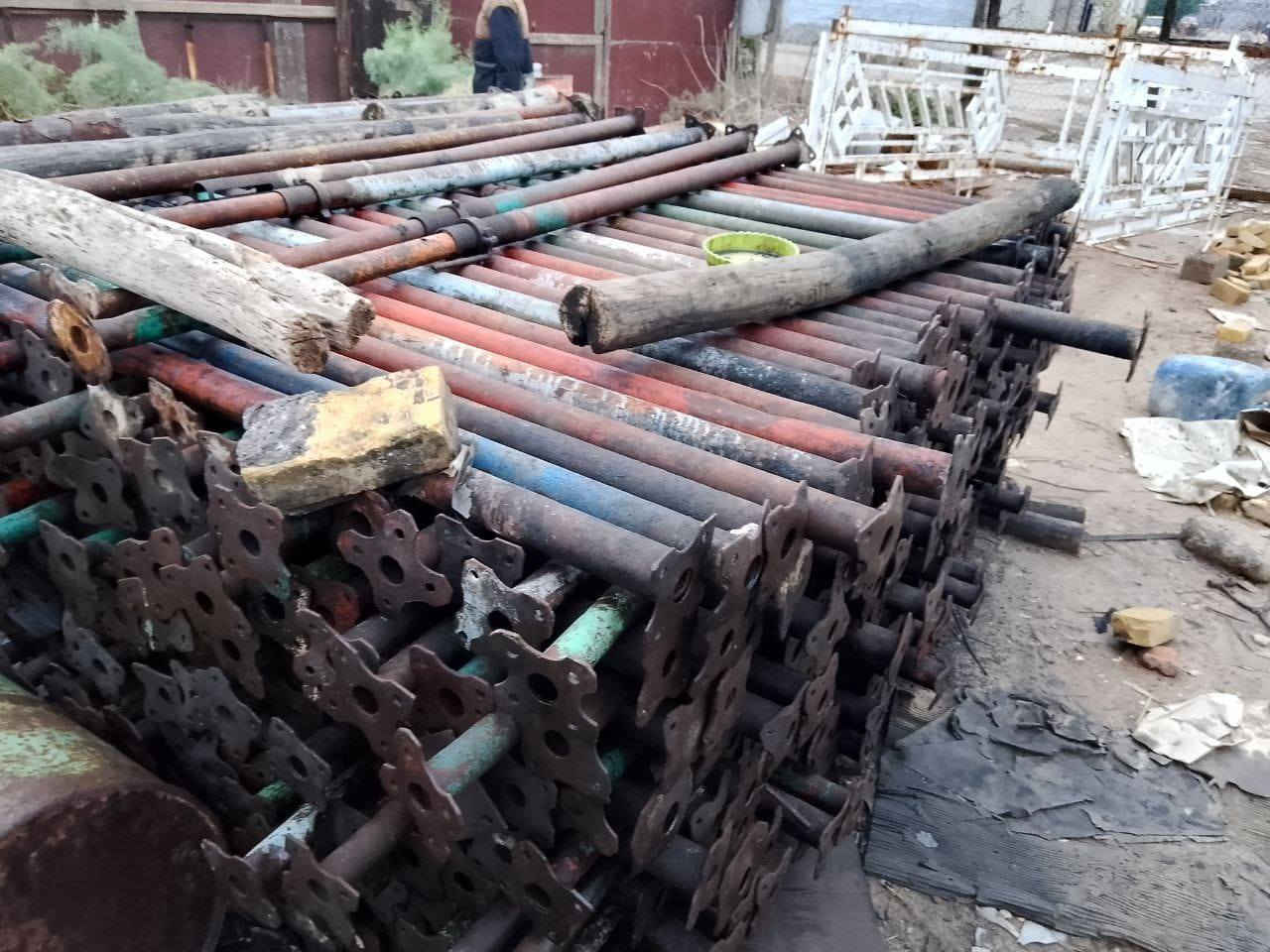 ياالله بسبب الوعود الكاذبة يوجد قالب كامل يدك مساحة ٤٥٠رباط وسكف العدد ١٩مكعب للبيع مع جكات ٤٠٧ عجمان سن خشن وياه ٦٠فخة العنوان ميسان_العماره للأستفسار على الرقم *********** اني مكلف بلنشر
