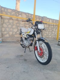 سيفان سكنر • اوراق • مديل ٢٥