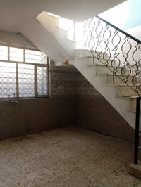 بيت للايجار مساحه ٩٥ متر متكون من ستقبال منعزل وغرفة نوم وصاله  ومطبخ ...