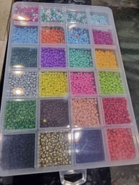 علبة • للبيع