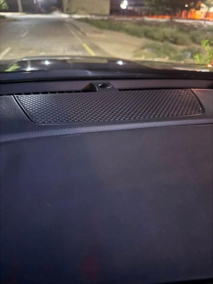 السلام عليكم سوناتا 23 هايبرد ماشية 35KM صور الحادث بالمنشور لا دواخل ولا ايرباك طخات خفيفة فقط مراوس بجالنجر او موستنك سعر160 وبيها مجال


**إذا كنت صاحب هذا الإعلان وتريد حذفه لأي سبب، رجاءا أرسل رسالة إلى الدعم الفني**