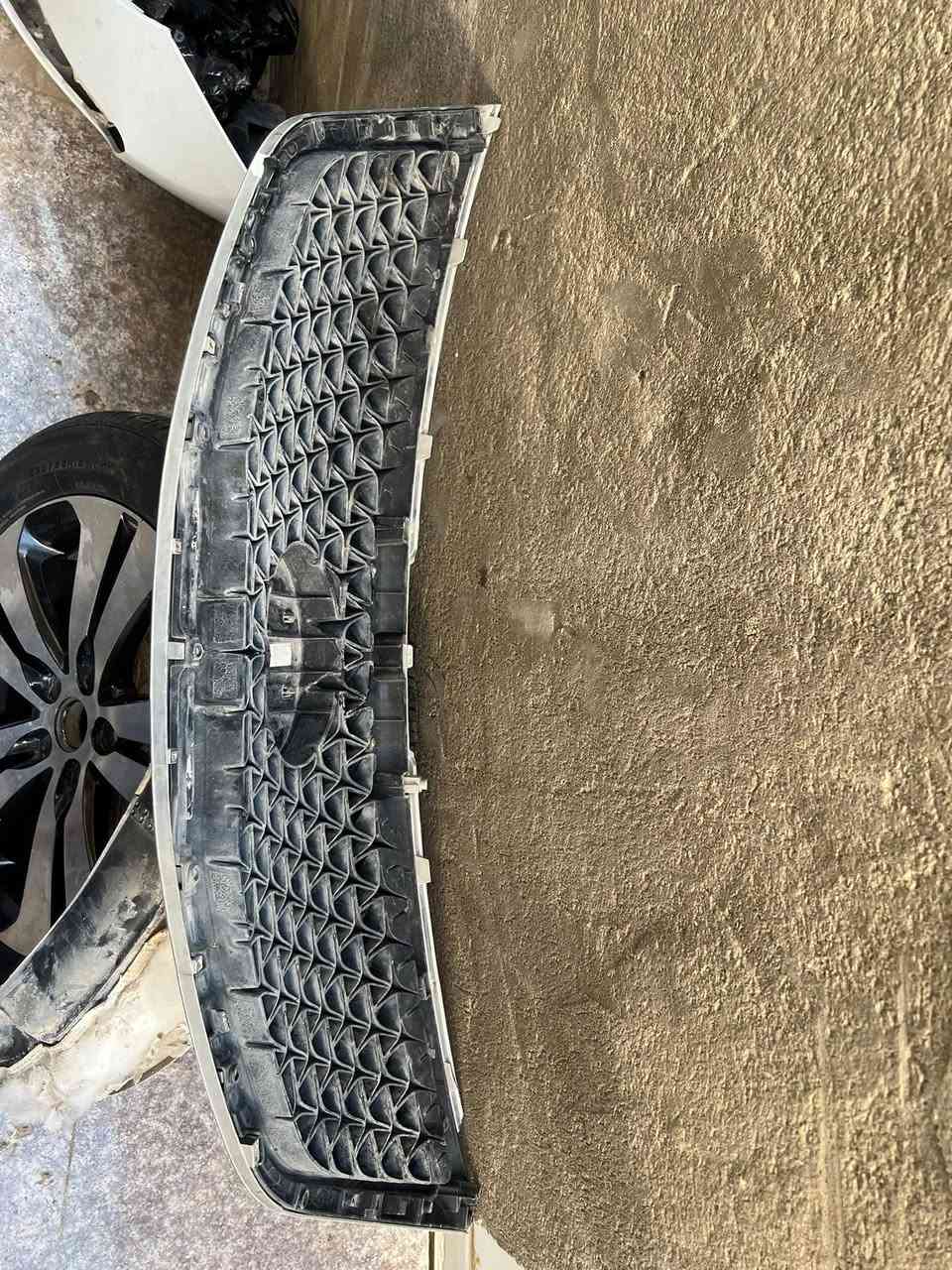السلام عليكم غراض كيا سبورتج
#شباك دعاميه خليه سعره ٥٠ الف بي فطر من فوك شي بسيط
#كشاف ايسر ابو الفيشتين دبل كلوب ٣٥ الف 
 #كلوب ايسر ابو الد يحتاج جلي او تبديل جامه فقط الايت زنون عالي ناصي بي شرط زنون سعره ٧٥ الف 
#نيكل دعاميه عدد ٢ سعره ١٥ الف 
مكان الغراض بابل المسيب ‭***********‬
